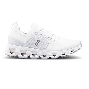 ON Running Women’s White Running Shoes Sz 9.5